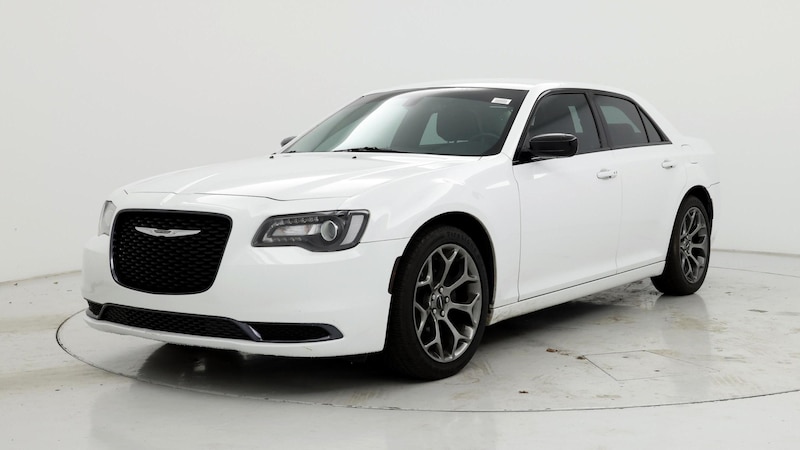 2018 Chrysler 300 Touring 4