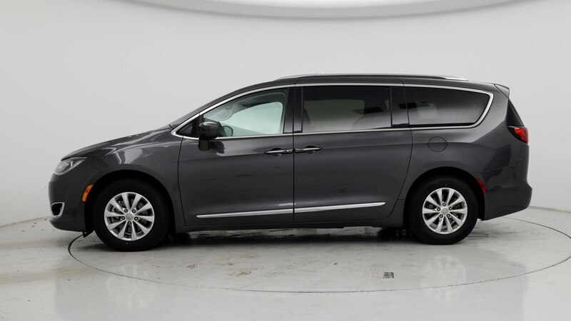 2019 Chrysler Pacifica Touring L 3