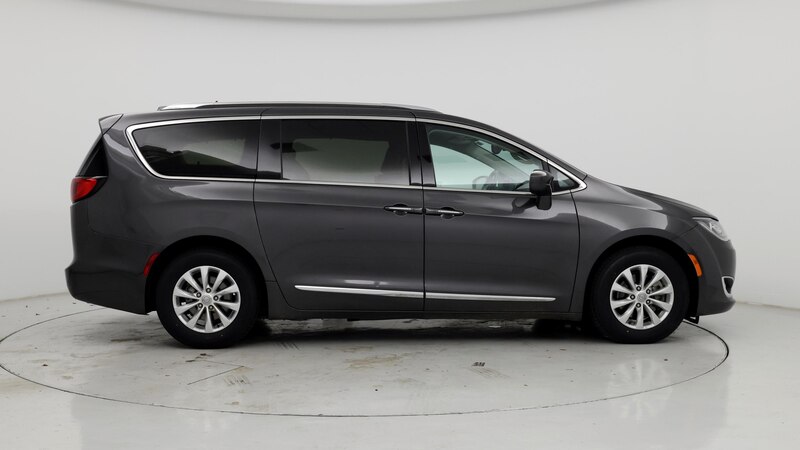 2019 Chrysler Pacifica Touring L 7