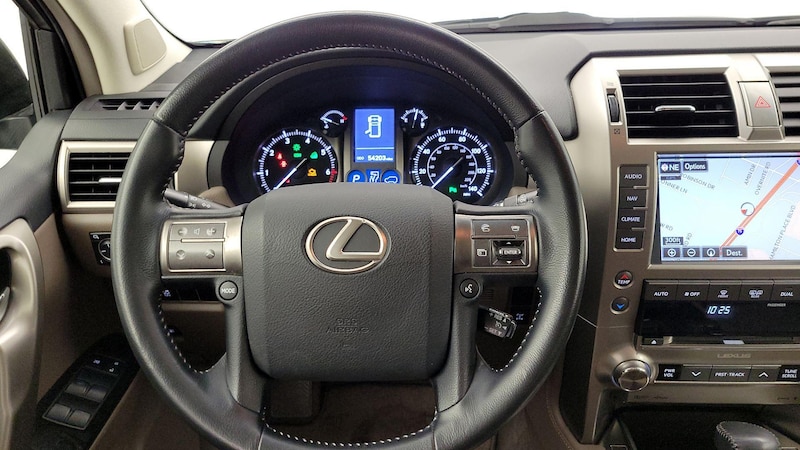 2016 Lexus GX 460 10