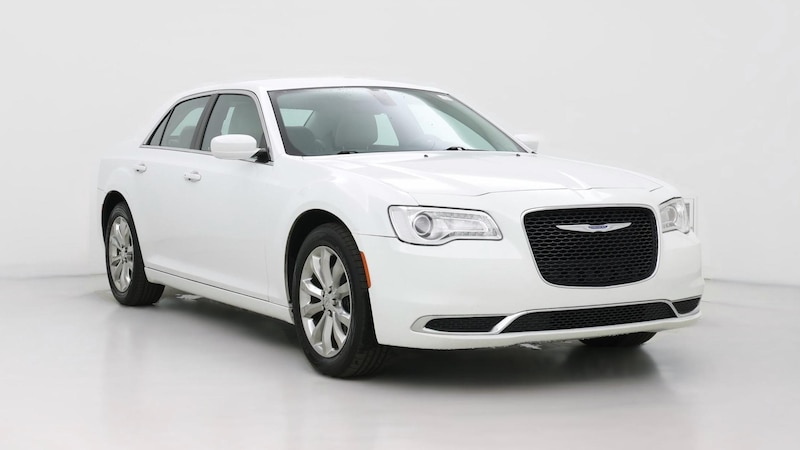 2017 Chrysler 300 Limited Edition Hero Image