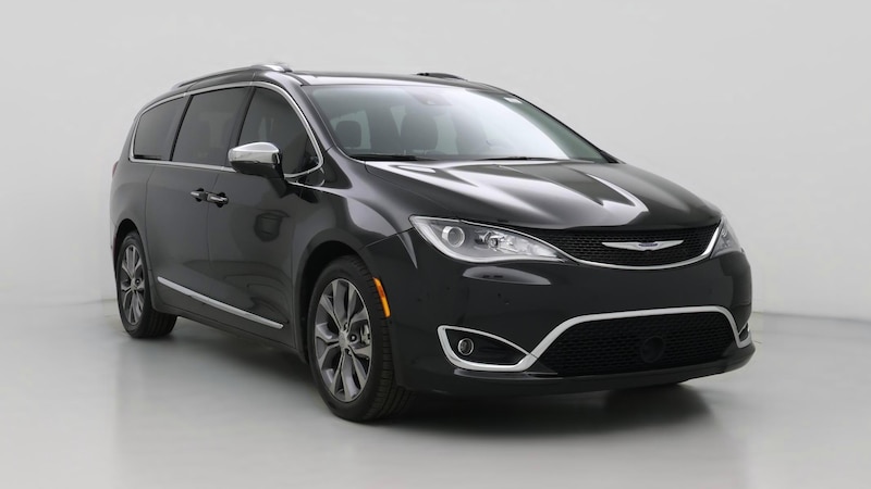 2019 Chrysler Pacifica Limited Hero Image