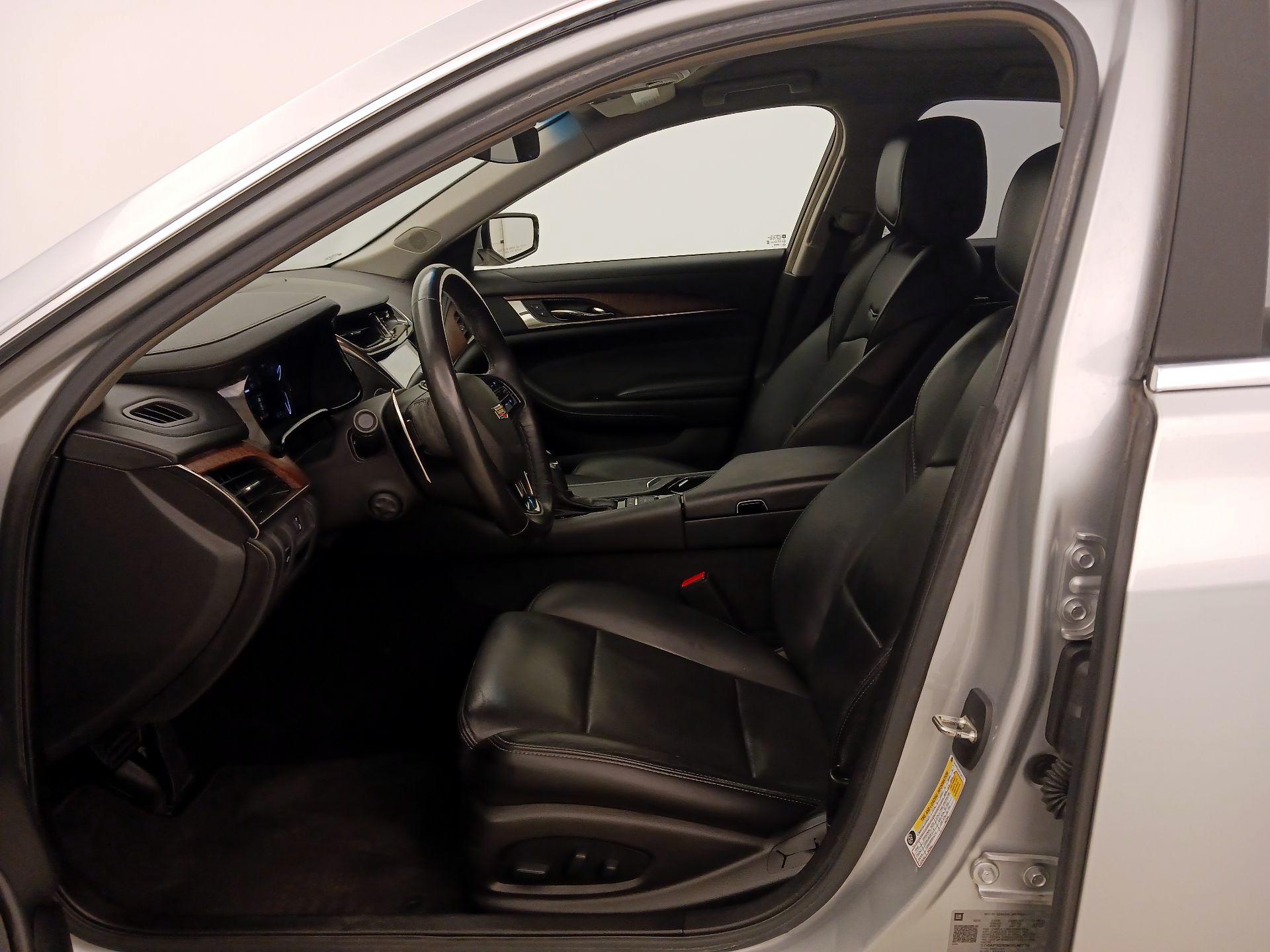 Thumbnail: 2019 Cadillac CTS - 11