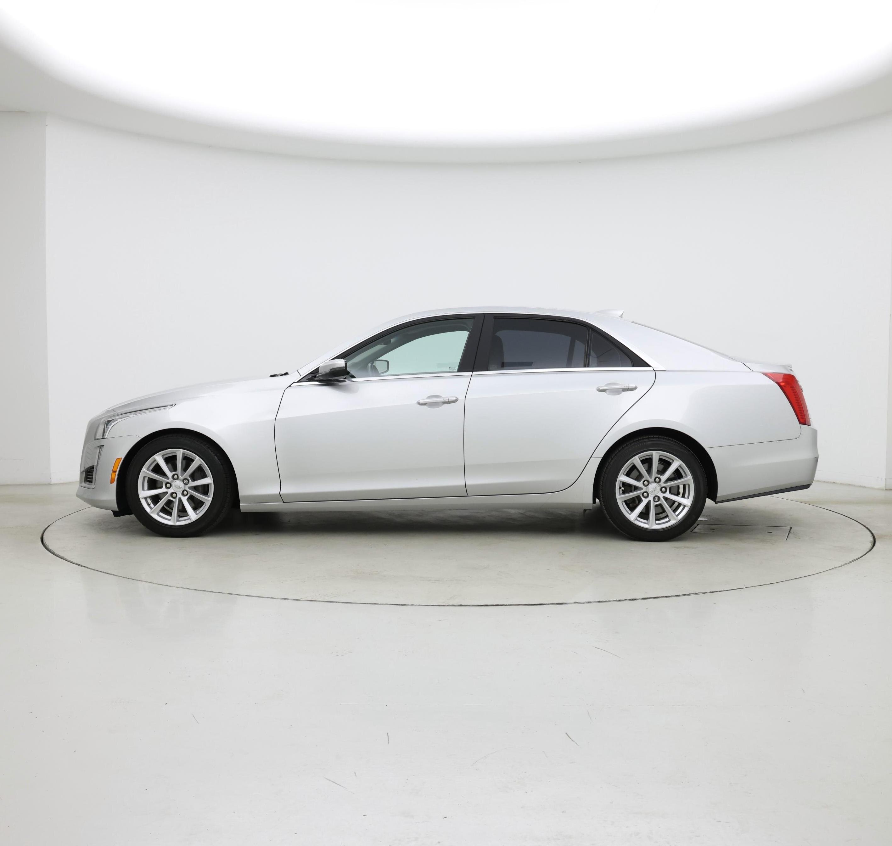 Thumbnail: 2019 Cadillac CTS - 3