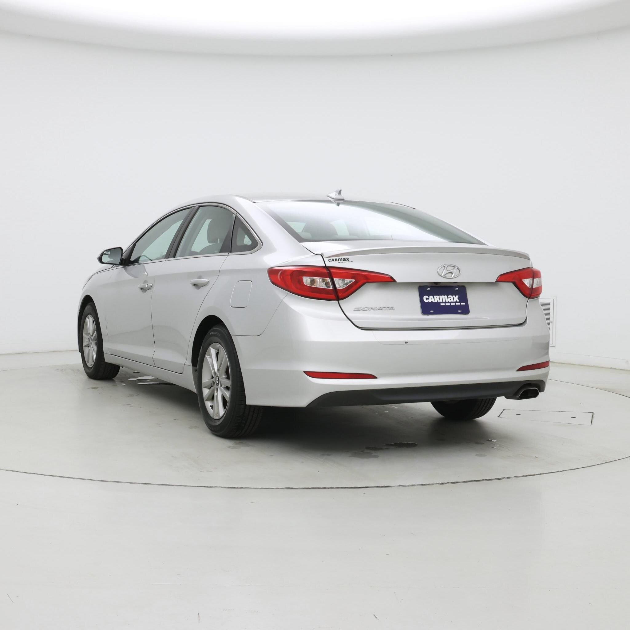 Thumbnail: 2016 Hyundai Sonata - 2