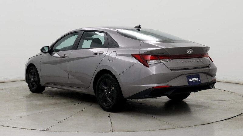 2023 Hyundai Elantra SEL 2