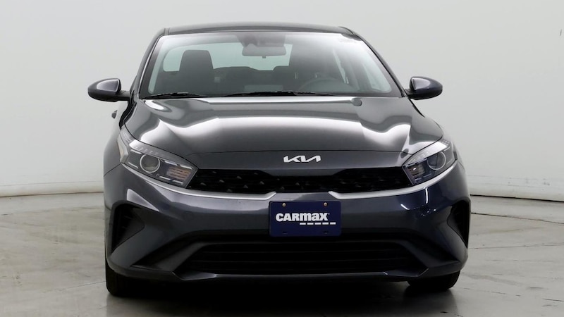 2023 Kia Forte LXS 5