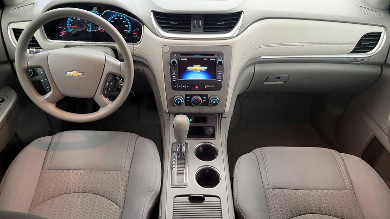 2014 Chevrolet Traverse LS 9