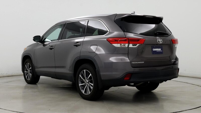 2019 Toyota Highlander XLE 2