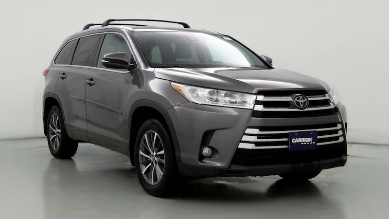 2018 Toyota Highlander XLE Hero Image