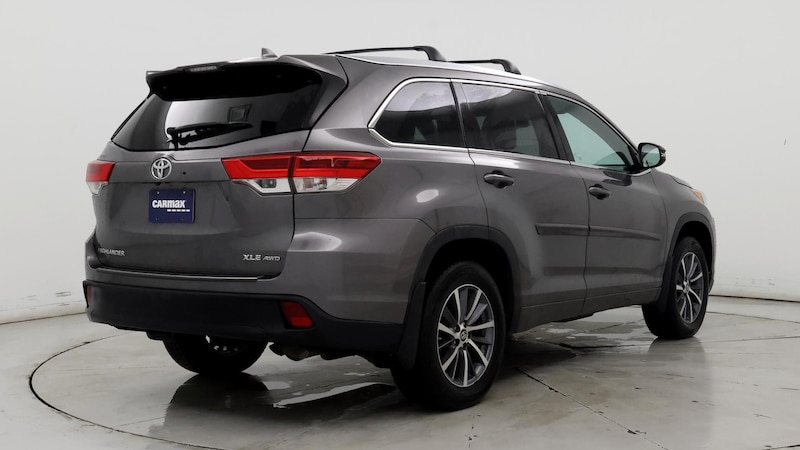 2018 Toyota Highlander XLE 8