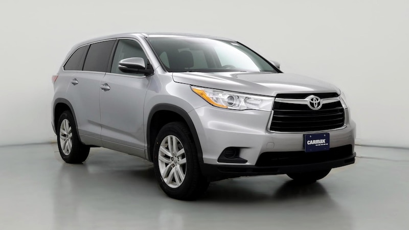 2015 Toyota Highlander LE Hero Image