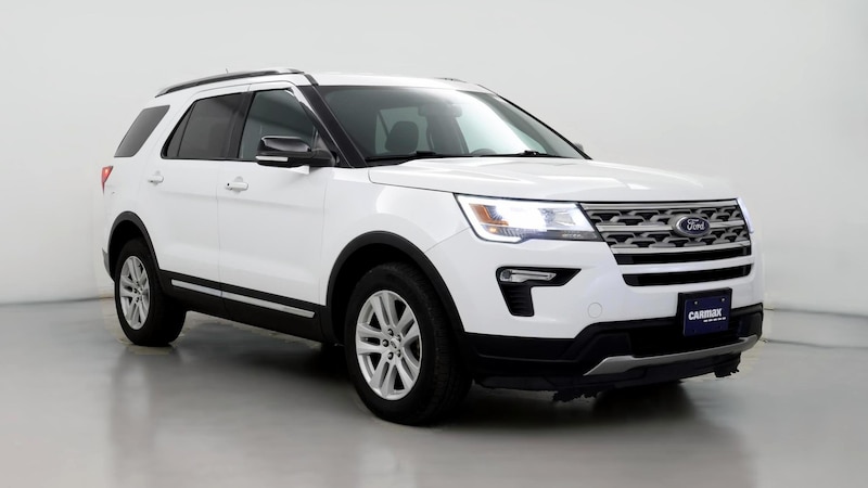 2018 Ford Explorer XLT Hero Image