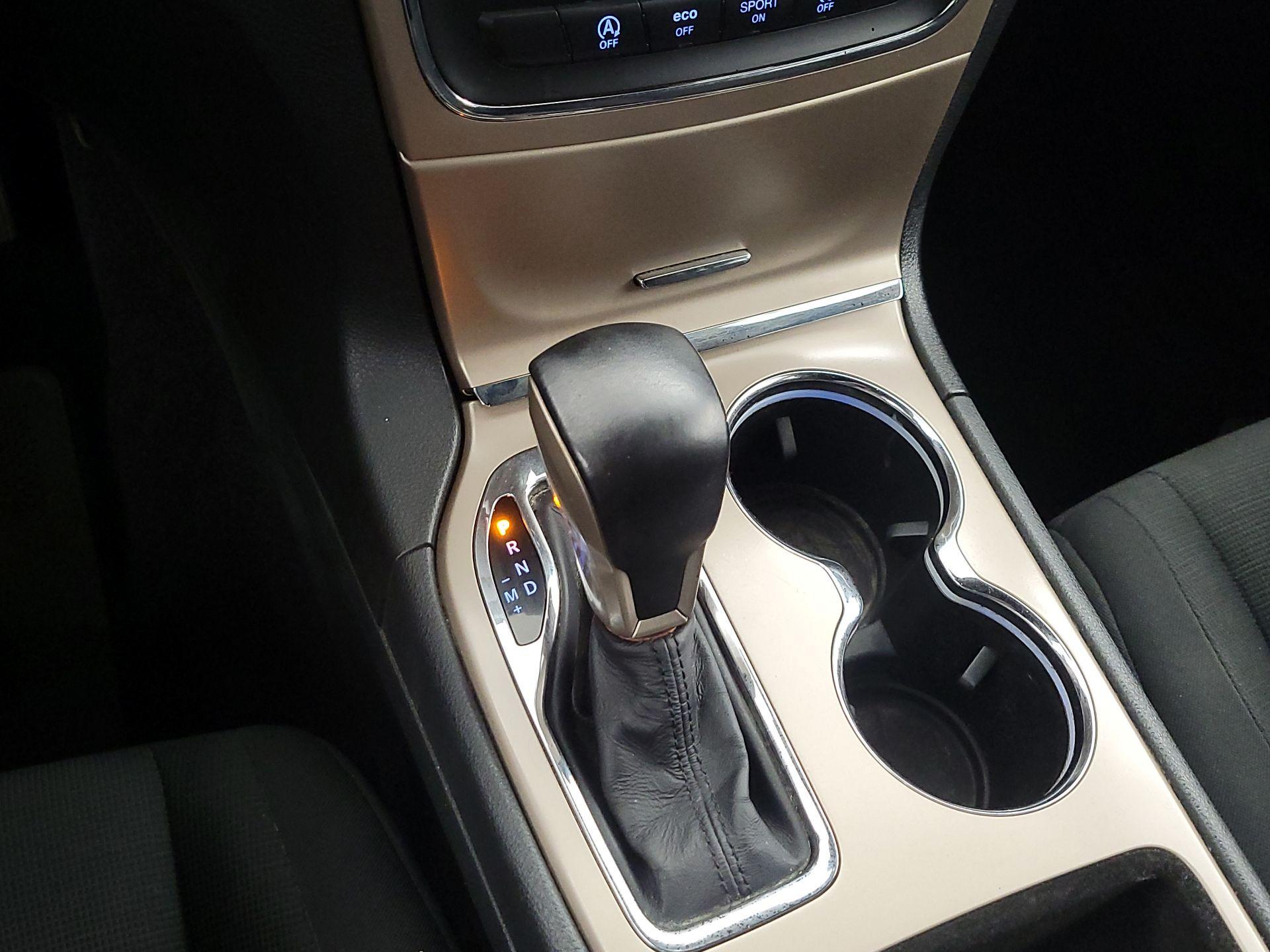 Thumbnail: 2016 Jeep Grand Cherokee - 16
