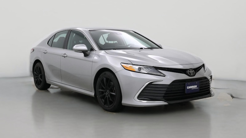 2022 Toyota Camry XLE Hero Image