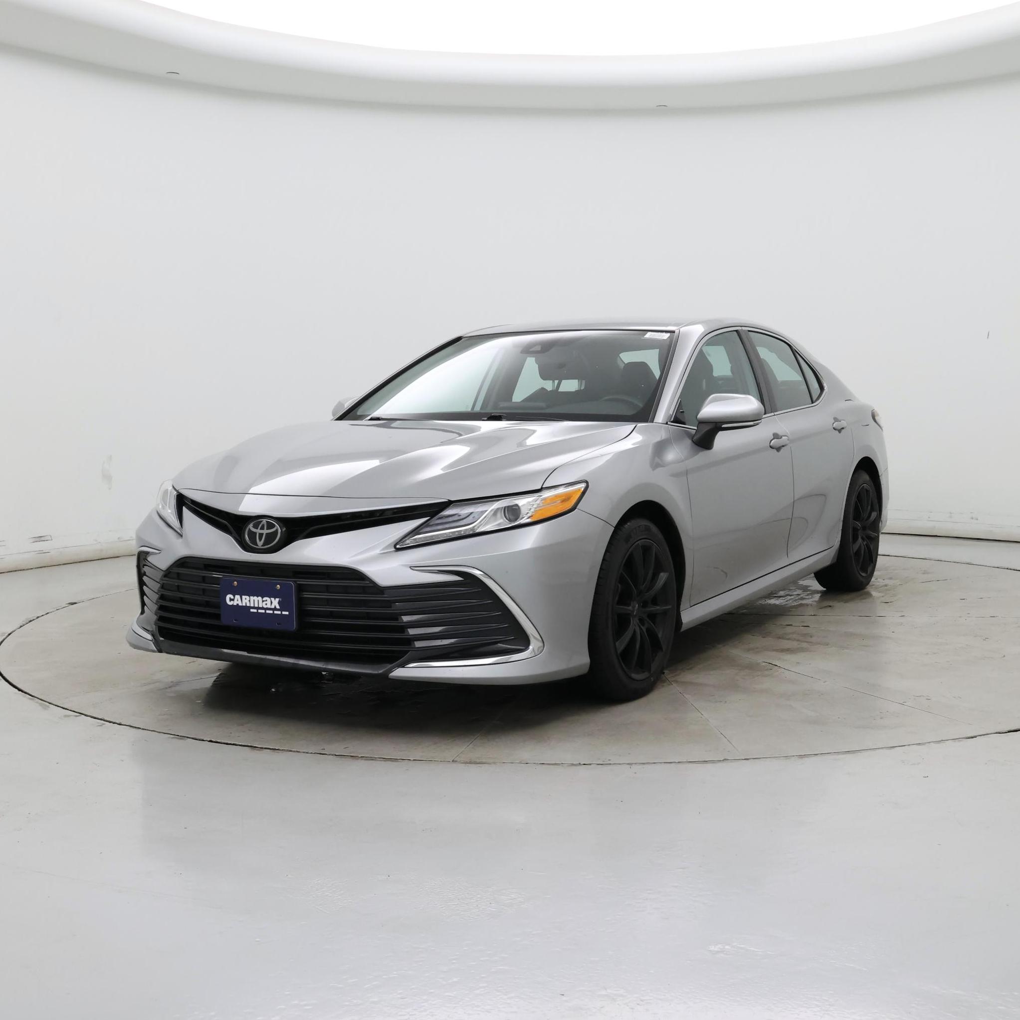 Thumbnail: 2022 Toyota Camry - 4