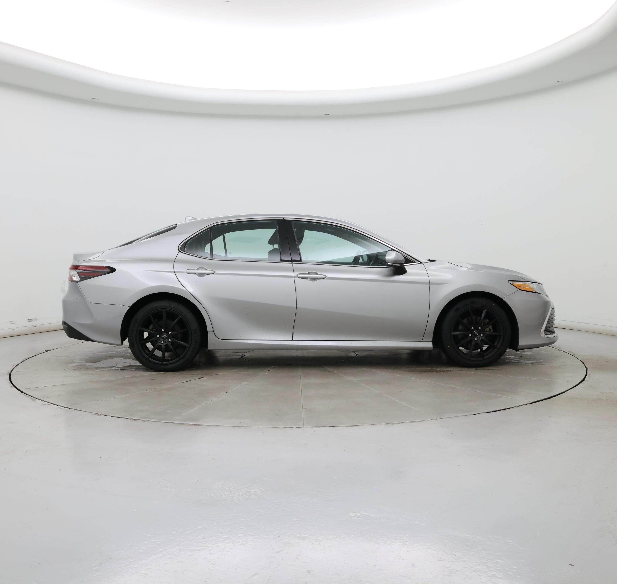 Thumbnail: 2022 Toyota Camry - 7