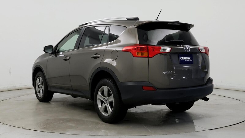 2015 Toyota RAV4 XLE 2