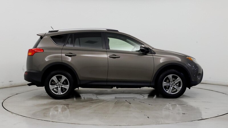 2015 Toyota RAV4 XLE 7