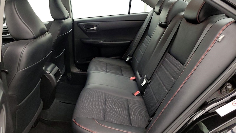 2015 Toyota Camry SE 20