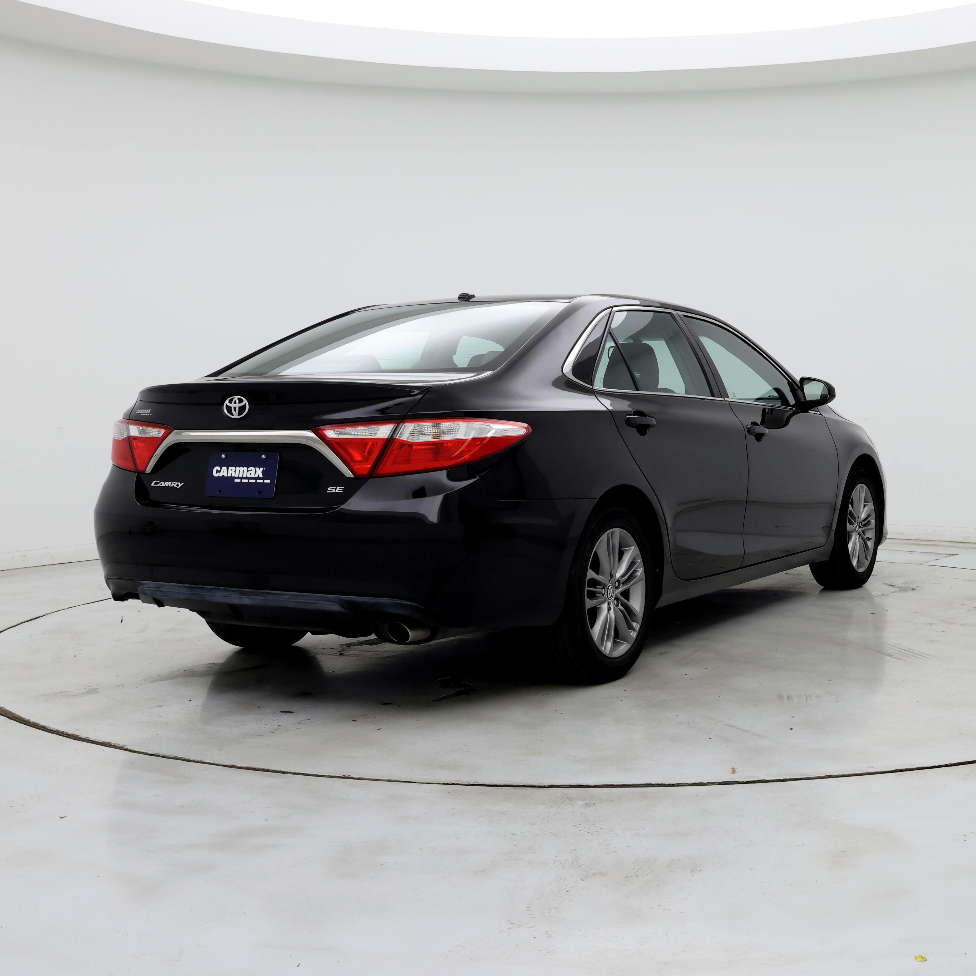 Thumbnail: 2015 Toyota Camry - 8