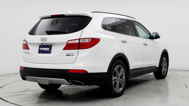 2015 Hyundai Santa Fe Limited 8