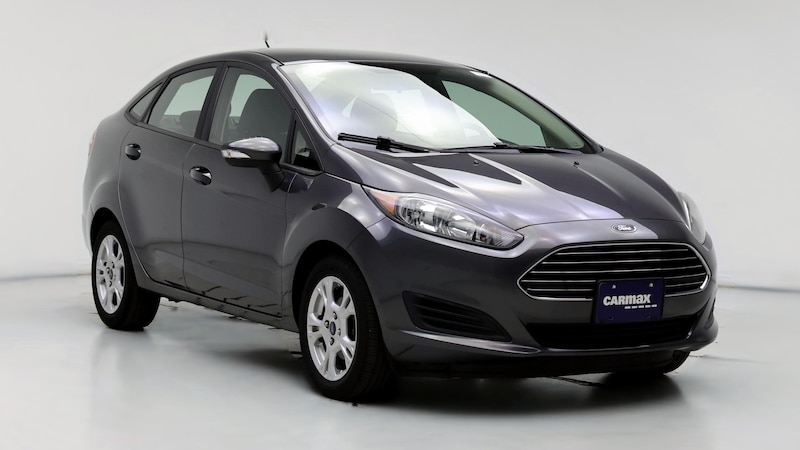 2015 Ford Fiesta SE Hero Image