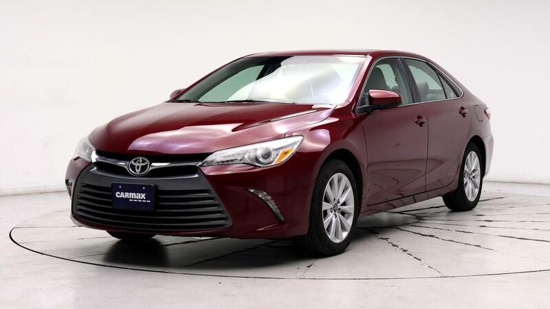 2017 Toyota Camry XLE 4