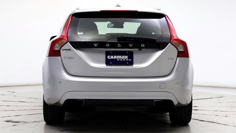 2015 Volvo V60 T5 6