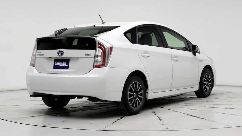 2015 Toyota Prius Two 8