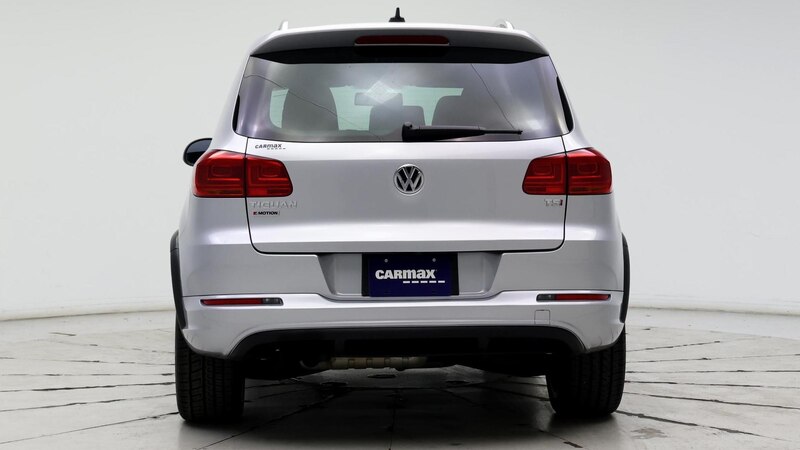 2016 Volkswagen Tiguan R-Line 6