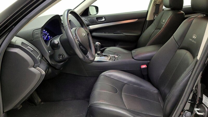 2013 INFINITI G37 X 11