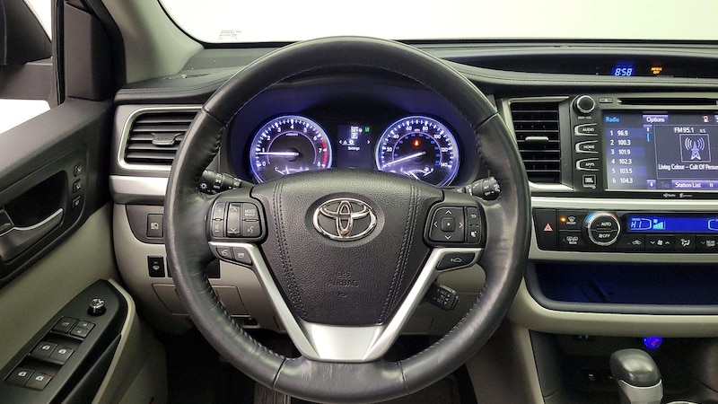 2015 Toyota Highlander Limited Platinum 10