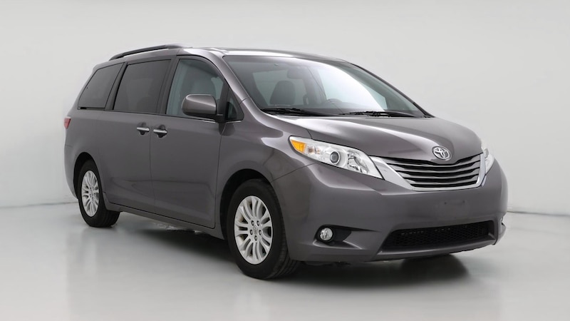 2016 Toyota Sienna XLE Hero Image