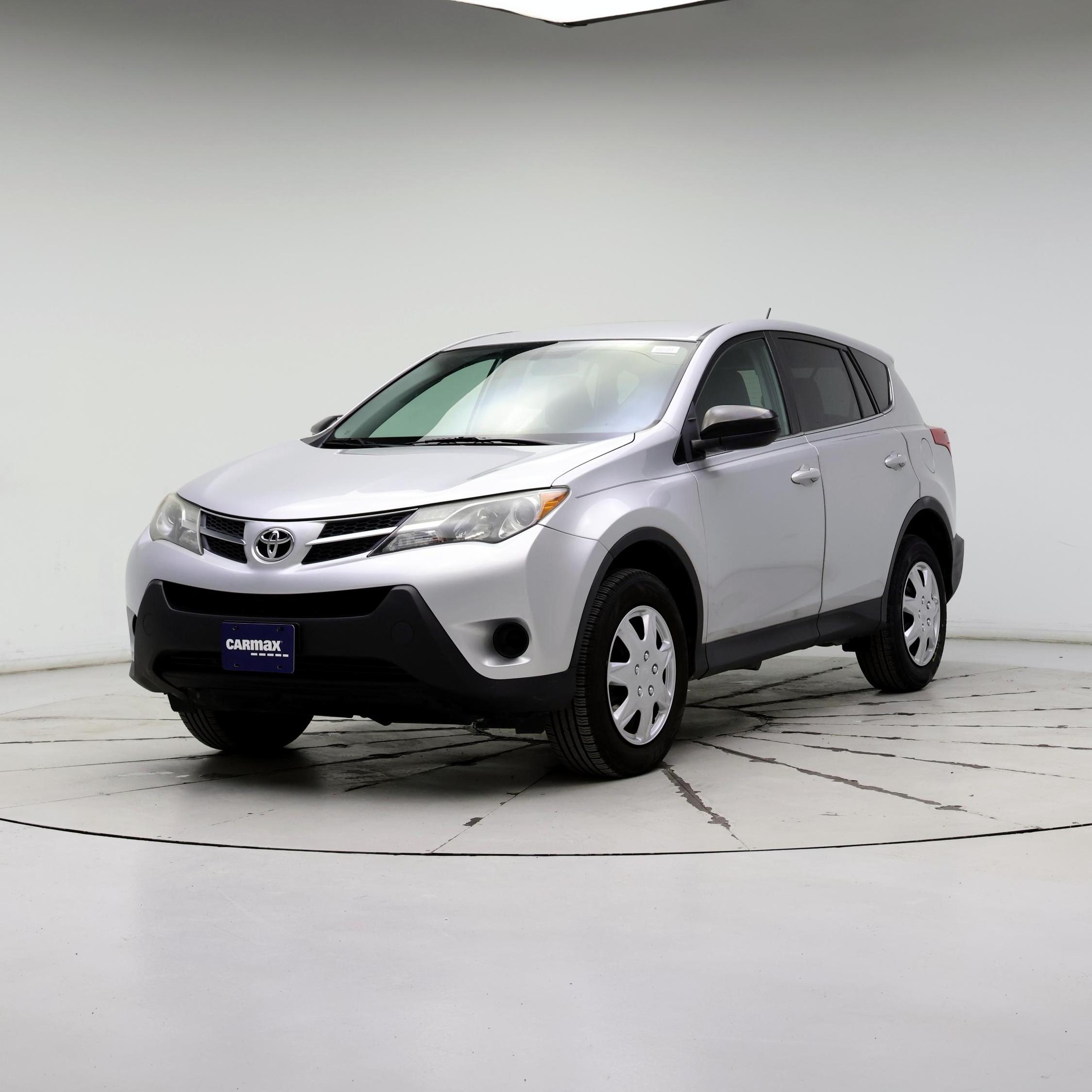 Thumbnail: 2015 Toyota RAV4 - 4