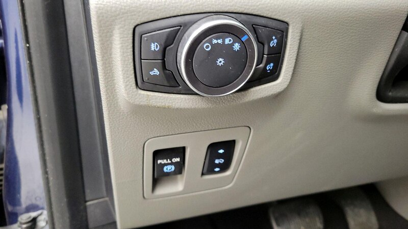 2015 Ford F-150 XLT 13