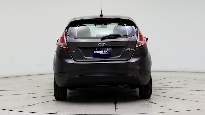 2015 Ford Fiesta SE 6