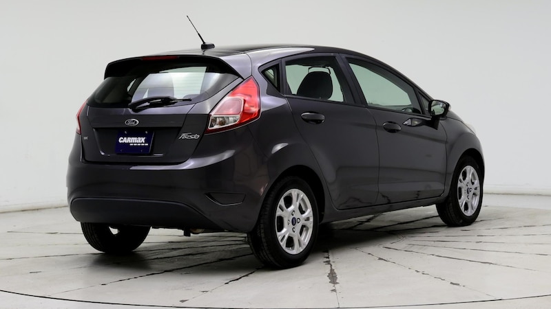 2015 Ford Fiesta SE 8