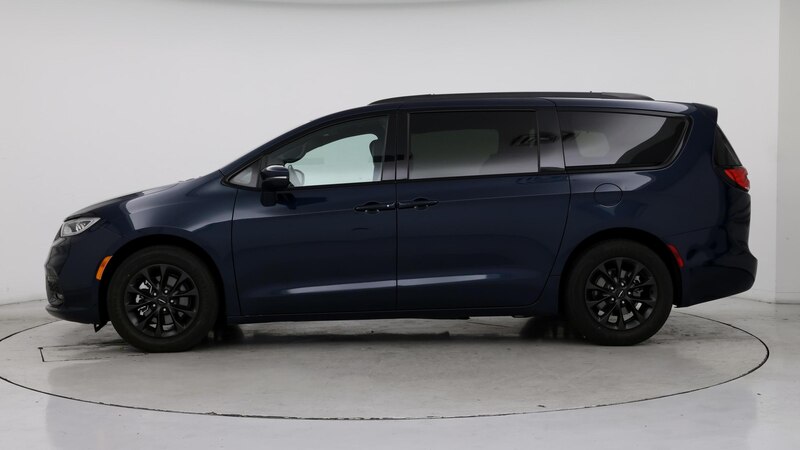 2021 Chrysler Pacifica Touring L 3