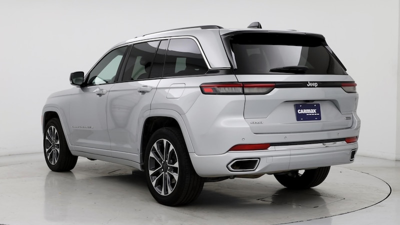 2023 Jeep Grand Cherokee Overland 2