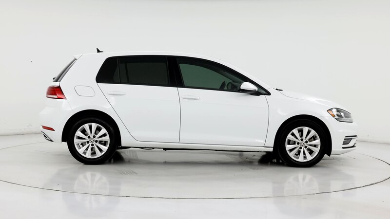 2019 Volkswagen Golf SE 7