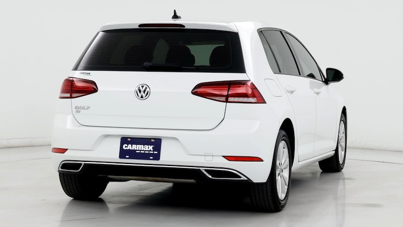 2019 Volkswagen Golf SE 8