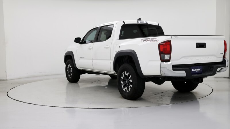 2019 Toyota Tacoma TRD Off-Road 2