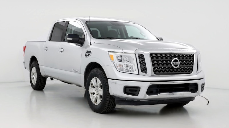 2017 Nissan Titan SV Hero Image