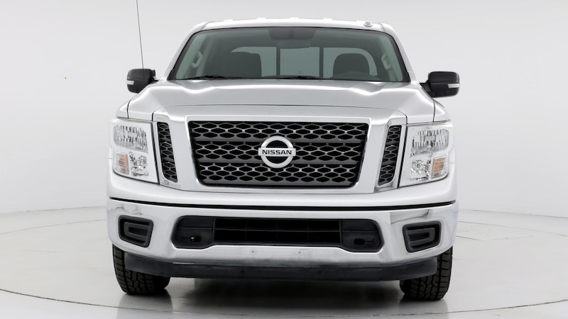 2017 Nissan Titan SV 5
