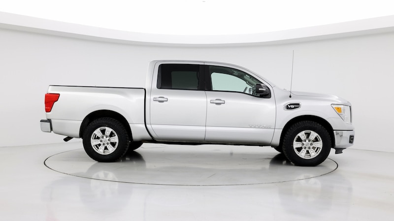 2017 Nissan Titan SV 7