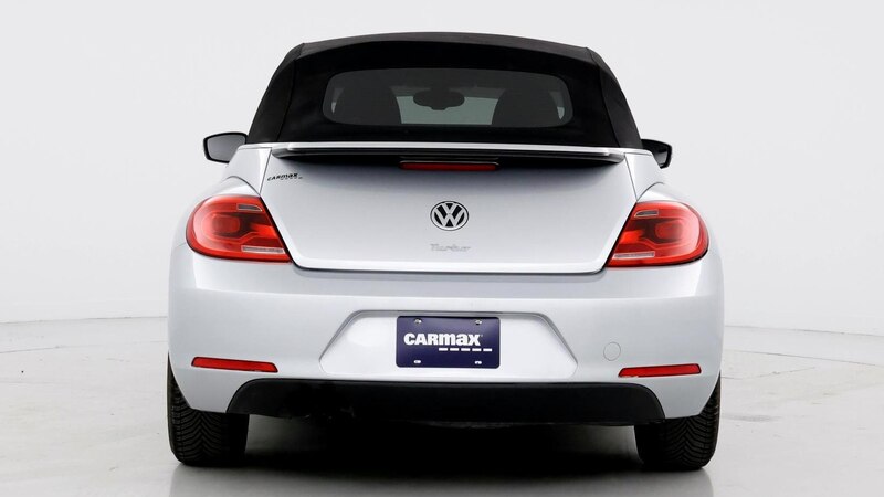 2016 Volkswagen Beetle S 6