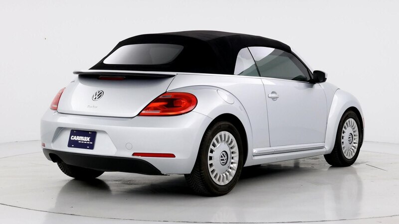 2016 Volkswagen Beetle S 8