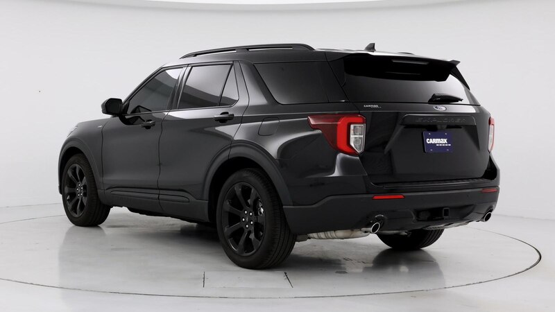 2023 Ford Explorer ST-Line 2