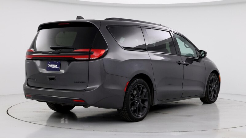 2022 Chrysler Pacifica Limited 8